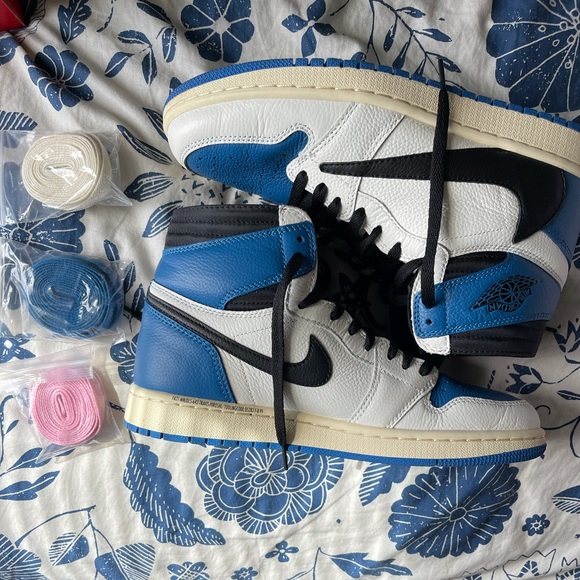 REP Travis Scott Fragments - Picture 1 of 6